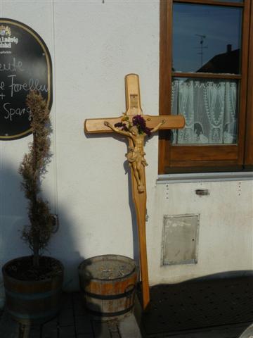 338x457 pixels (28K)